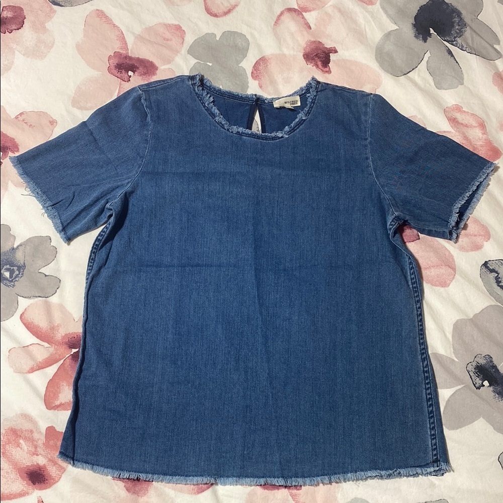 Aritzia Wilfred Blue Jean Short Sleeve Top Size Medium - Picture 3 of 8